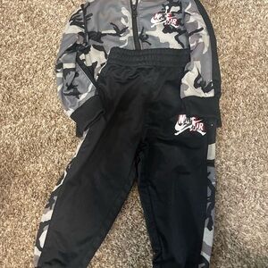 Nike Kids' Black and Gray Camo Jogger Set
